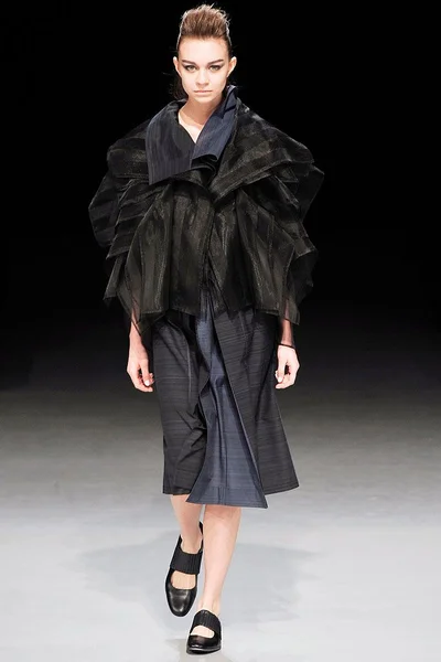 Look 43